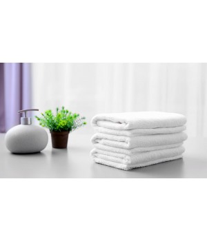 Bundle of 20 White Bath Towels